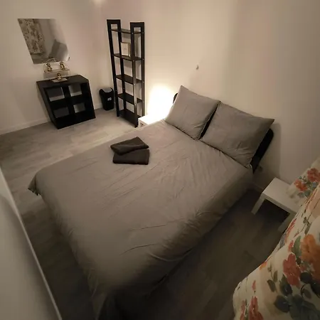 D'hotes Bed & Breakfast *